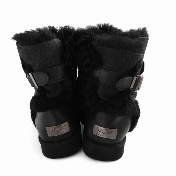 UGG Airehart Leather Shearling Moto Buckle Boots Black Womens Size 10 - Picture 3 of 4